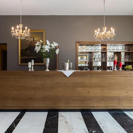 Grottger Boutique Hotel By Cityzen Properties-2